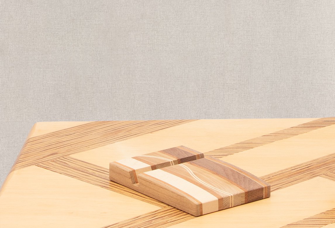 nudo_de_madera_porta_ccelular_01_01